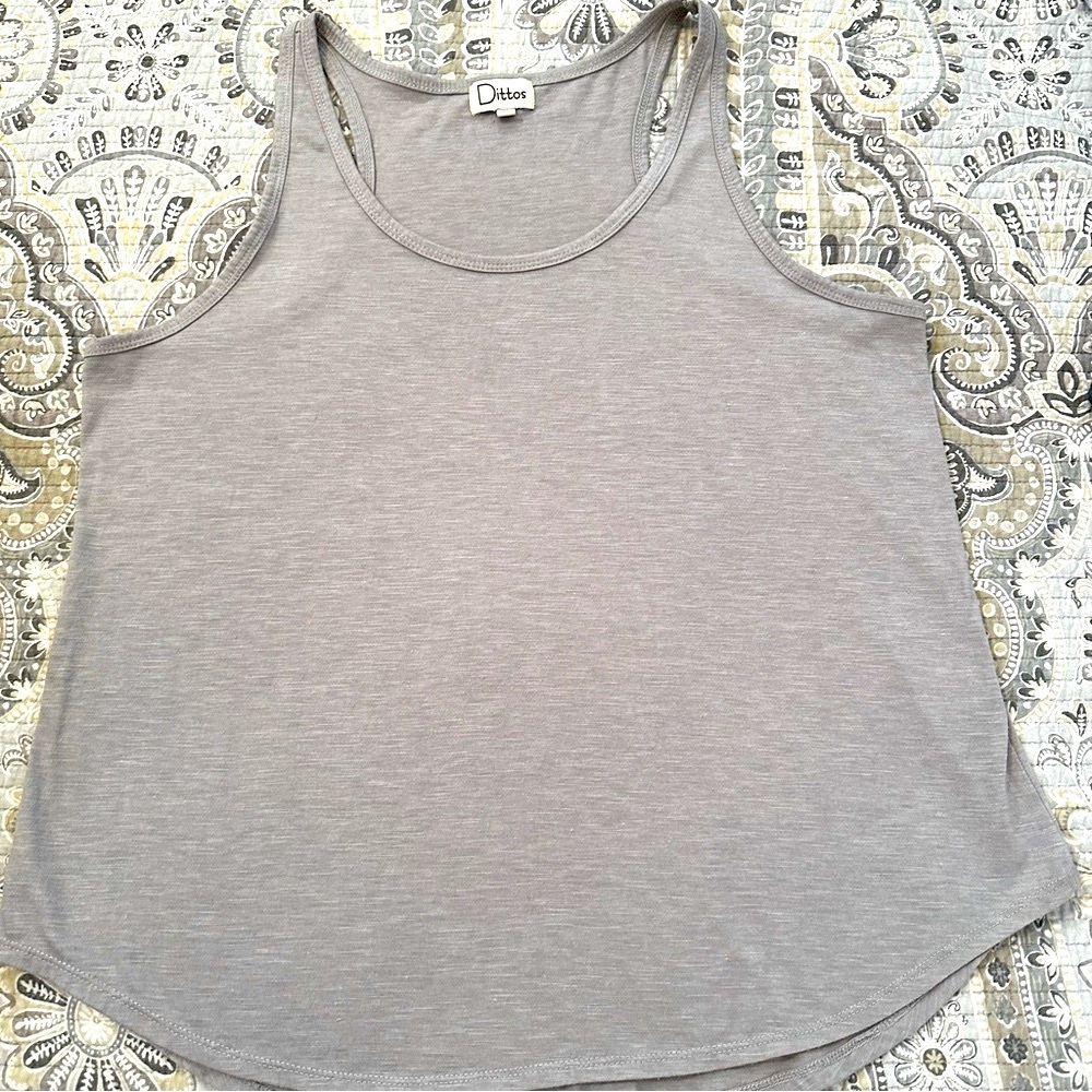 L - solid gray tank top - spring summer wardrobe staple